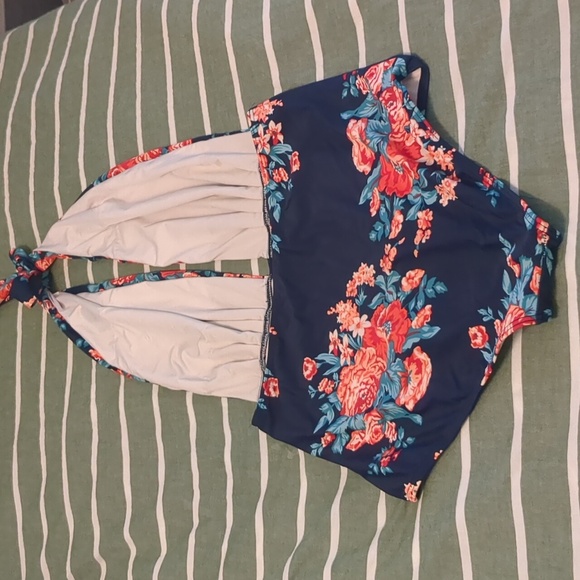 Cocoship Backless Swimsuit Size Large -Like new - Picture 3 of 5